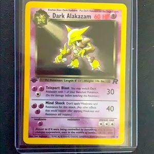 Dark Alakazam Pokémon 1st Ed! 1/82 NM